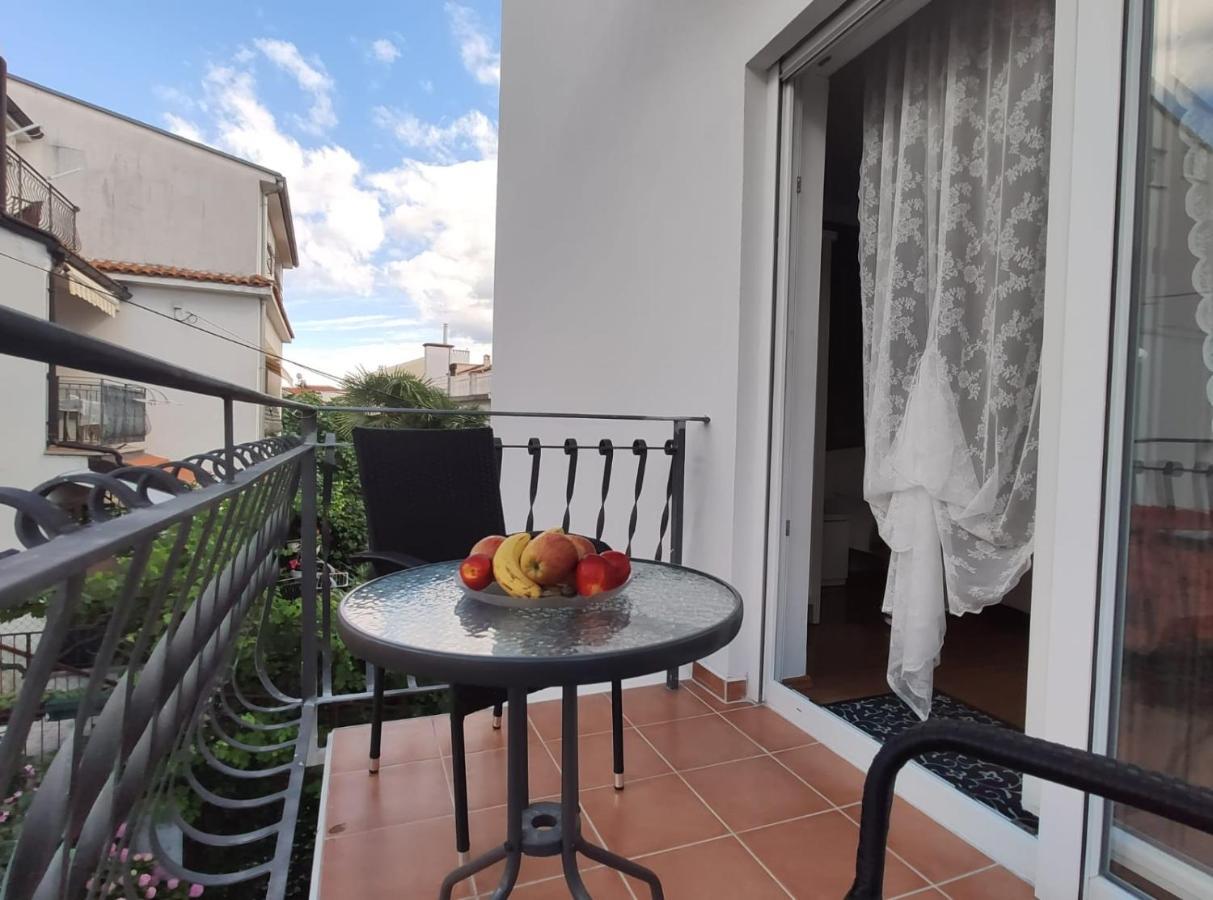Ivana Apartman 2 Crikvenica Esterno foto